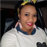 Sono una ragazza senegalese e.Sono madrelingua francese